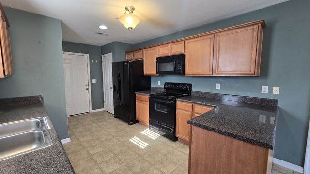 287 Davids Way, La Vergne, TN 37086