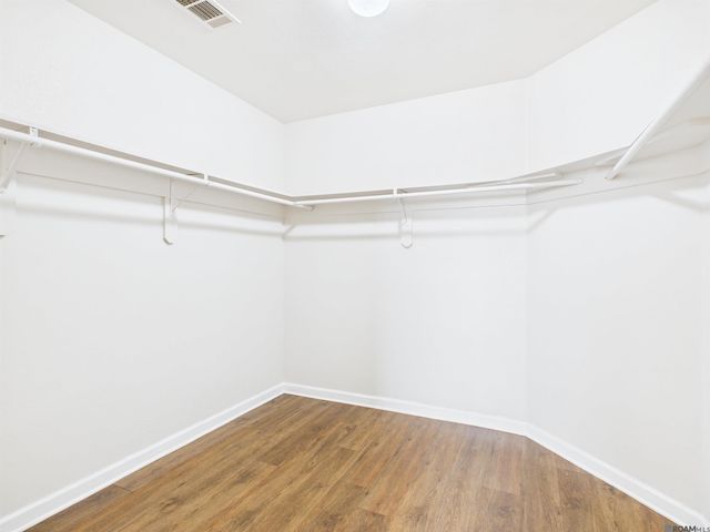 5262 Faulkner Dr, Darrow, LA 70725