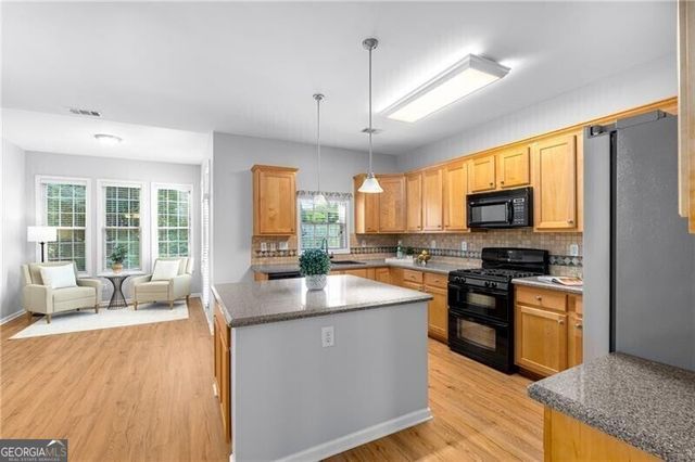 1111 Waters Edge Trail, Roswell, GA 30075