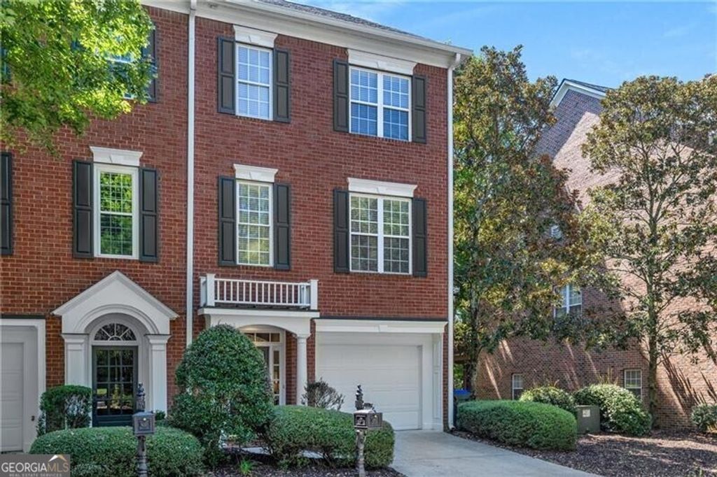 1111 Waters Edge Trail, Roswell, GA 30075