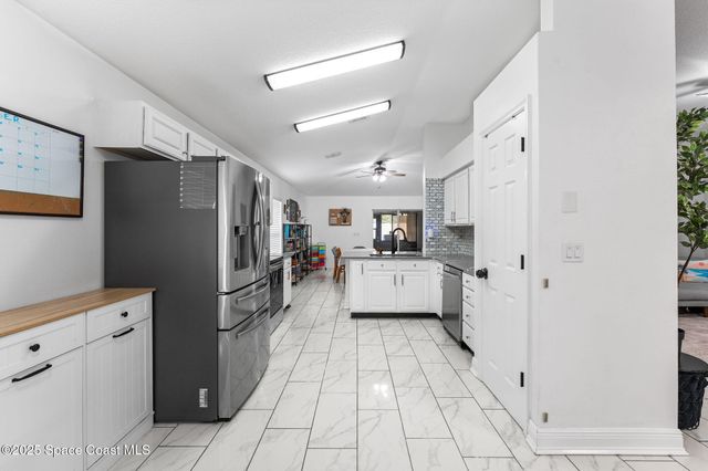 301 Wishing Well Circle SW, Palm Bay, FL 32908