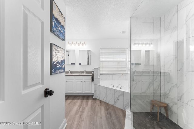 301 Wishing Well Circle SW, Palm Bay, FL 32908