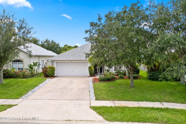 301 Wishing Well Circle SW, Palm Bay, FL 32908