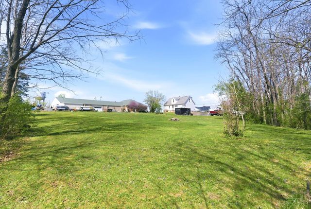 5323 US Rt 22 & 3, Salem Twp, OH 45152