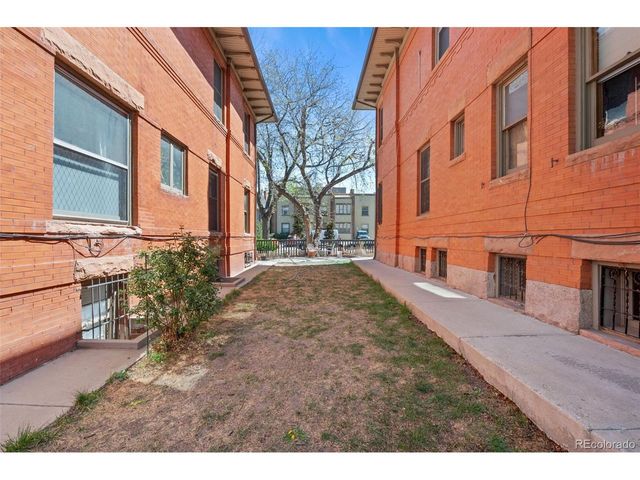 1401 N Franklin St 3, Denver, CO 80218