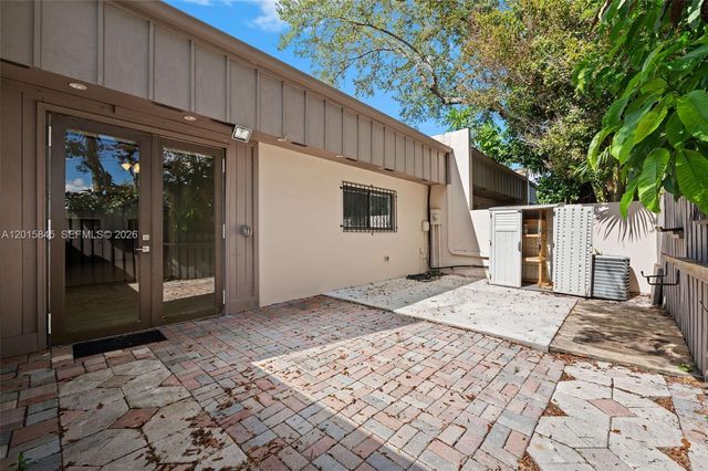 7366 SW 105th Pl, Miami, FL 33173