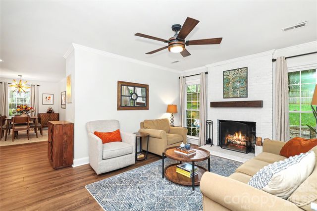 2701 Creekbed Lane, Charlotte, NC 28210