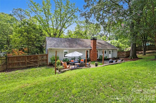 2701 Creekbed Lane, Charlotte, NC 28210