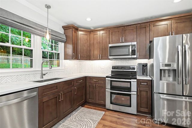 2701 Creekbed Lane, Charlotte, NC 28210