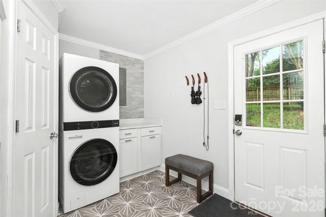2701 Creekbed Lane, Charlotte, NC 28210