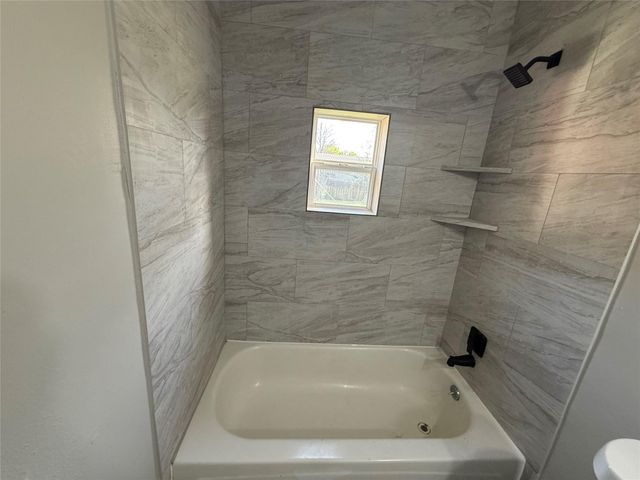 5402 Flamingo Drive, Houston, TX 77033