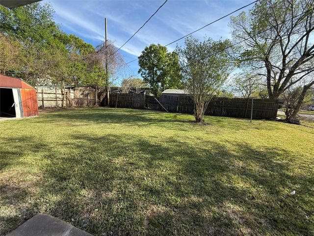 5402 Flamingo Drive, Houston, TX 77033
