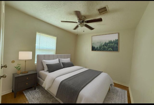 5402 Flamingo Drive, Houston, TX 77033