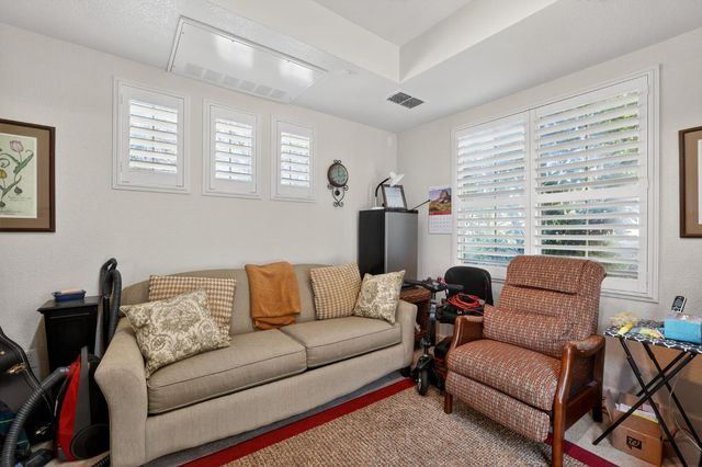 435 Stockman Ln, Lincoln, CA 95648