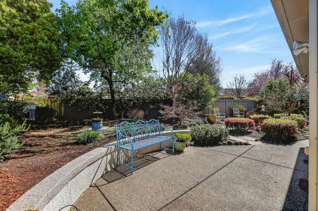 435 Stockman Ln, Lincoln, CA 95648