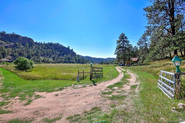 79 Ranch View Drive, Florissant, CO 80816