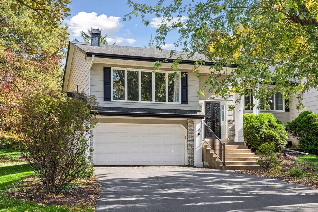 9505 Clubhouse Road, Eden Prairie, MN 55347 — photo 2