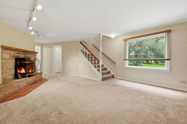 9N075 Route 59, Elgin, IL 60120