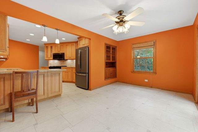 9N075 Route 59, Elgin, IL 60120