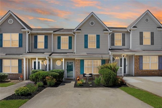 5339 Creekview Lane, Morrow, GA 30260