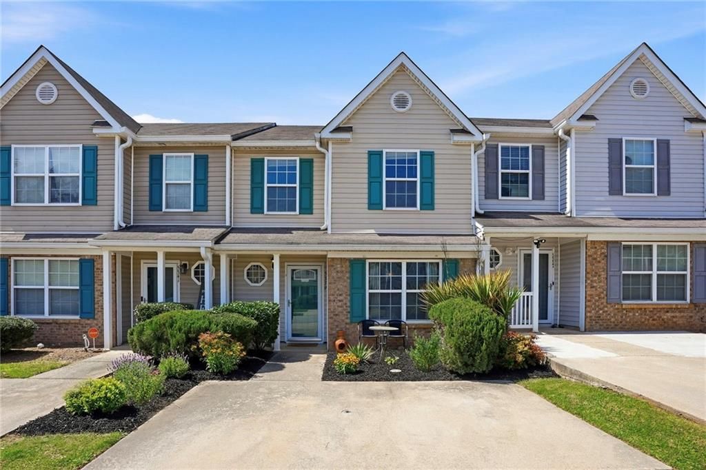 5339 Creekview Lane, Morrow, GA 30260