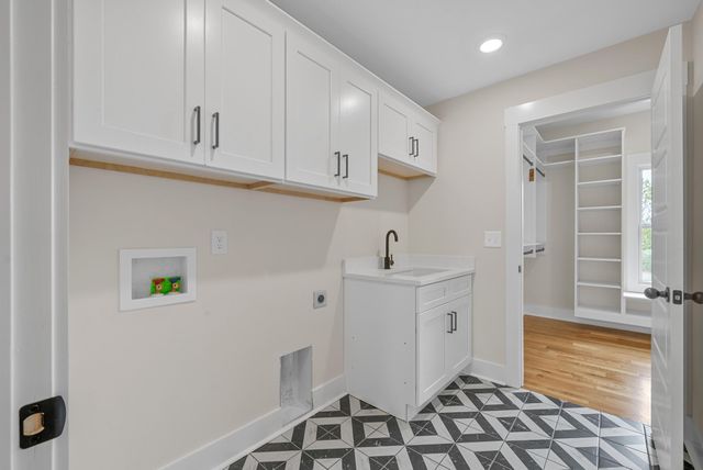 1824 Gholson Rd, Clarksville, TN 37043