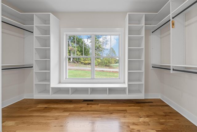 1824 Gholson Rd, Clarksville, TN 37043