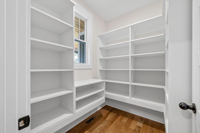 1824 Gholson Rd, Clarksville, TN 37043