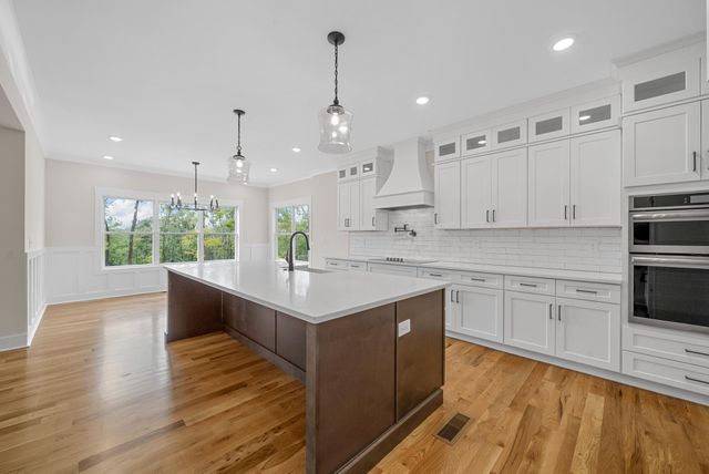 1824 Gholson Rd, Clarksville, TN 37043