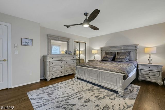 3 Esther Ct, Chester Twp., NJ 07930