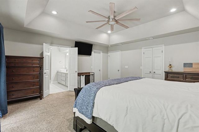 5620 valley Way, Oklahoma City, OK 73150