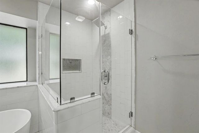 5620 valley Way, Oklahoma City, OK 73150