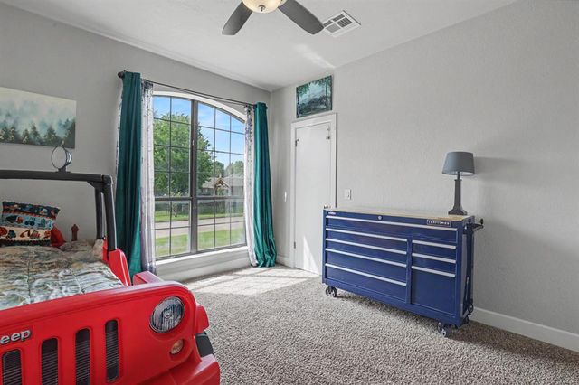 5620 valley Way, Oklahoma City, OK 73150