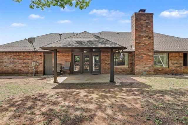 5620 valley Way, Oklahoma City, OK 73150