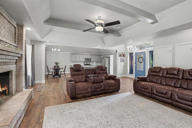 5620 valley Way, Oklahoma City, OK 73150