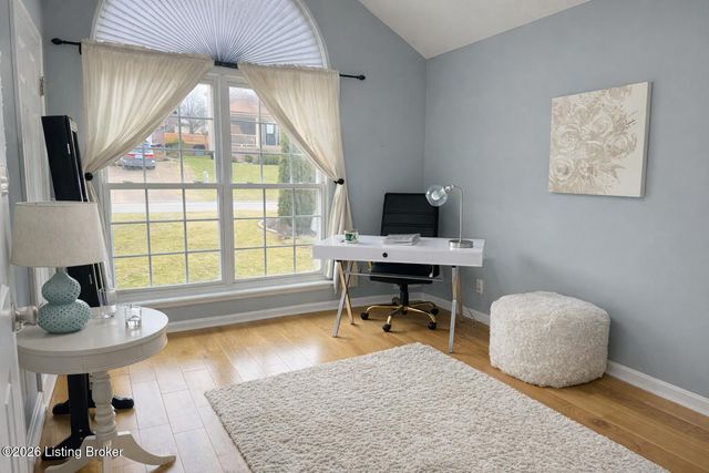 11210 Carriage View Way, Jeffersontown, KY 40299