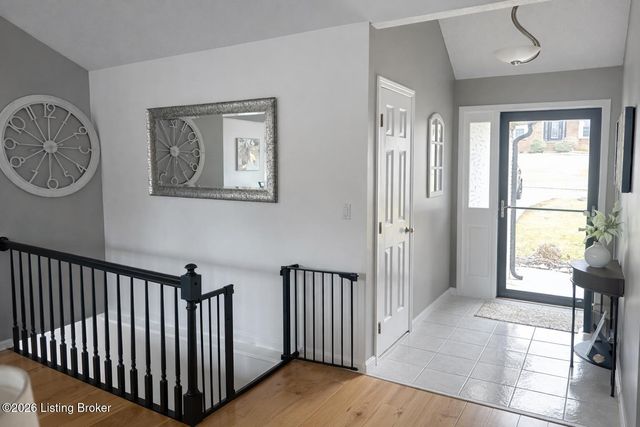 11210 Carriage View Way, Jeffersontown, KY 40299