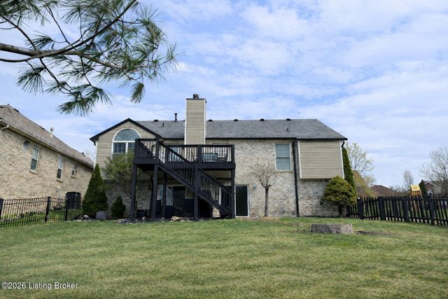 11210 Carriage View Way, Jeffersontown, KY 40299