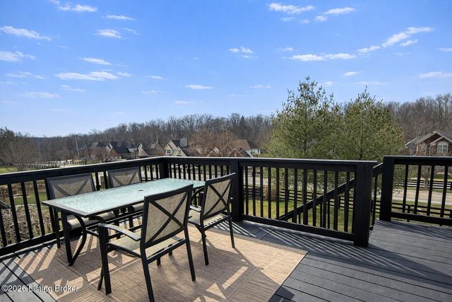 11210 Carriage View Way, Jeffersontown, KY 40299