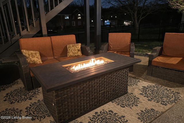 11210 Carriage View Way, Jeffersontown, KY 40299