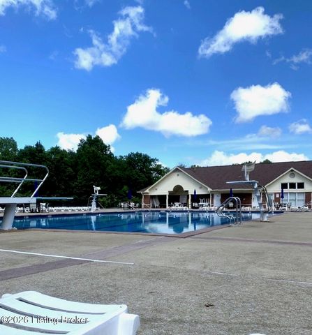 11210 Carriage View Way, Jeffersontown, KY 40299