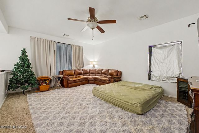 77 W Calle Tierra Sandia, Sahuarita, AZ 85629