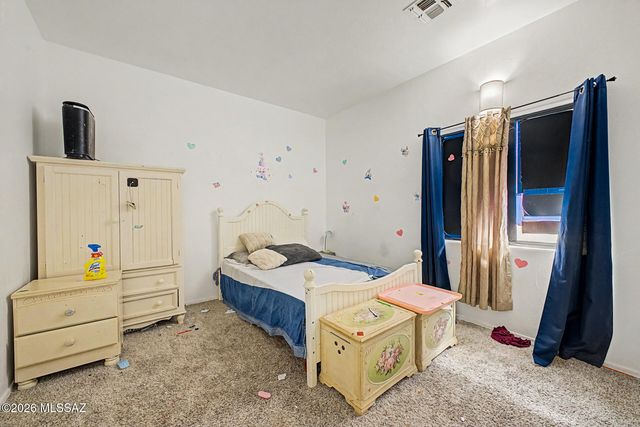 77 W Calle Tierra Sandia, Sahuarita, AZ 85629