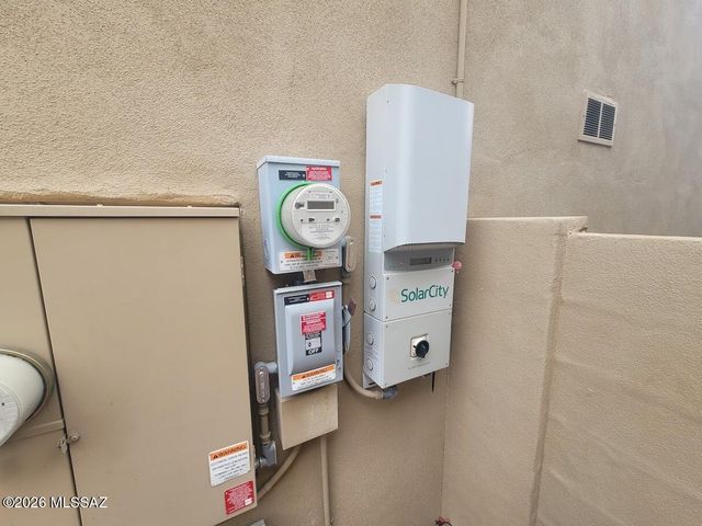 77 W Calle Tierra Sandia, Sahuarita, AZ 85629