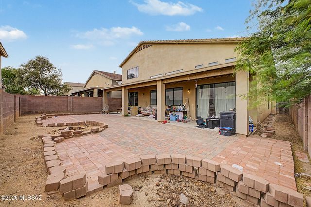 77 W Calle Tierra Sandia, Sahuarita, AZ 85629