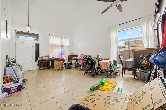 77 W Calle Tierra Sandia, Sahuarita, AZ 85629