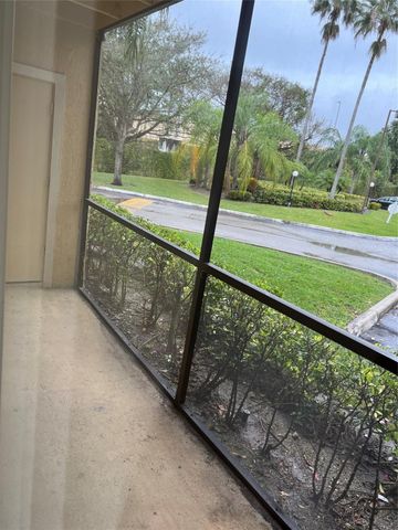 1239 SW 46th Avenue 913, Pompano Beach, FL 33069