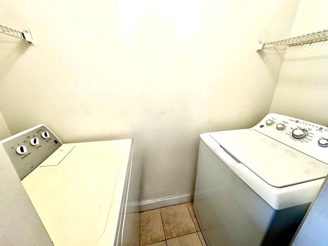 1239 SW 46th Avenue 913, Pompano Beach, FL 33069