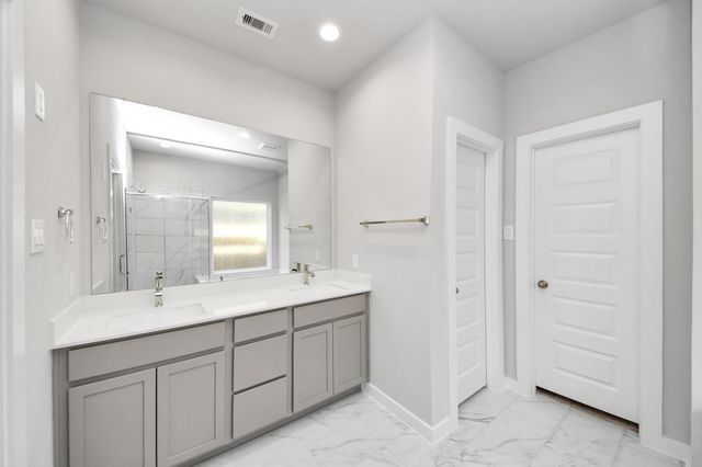 14722 Diamond Dove Lane, Houston, TX 77049