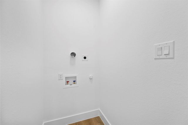 1573 Harris Court, Dallas, TX 75223